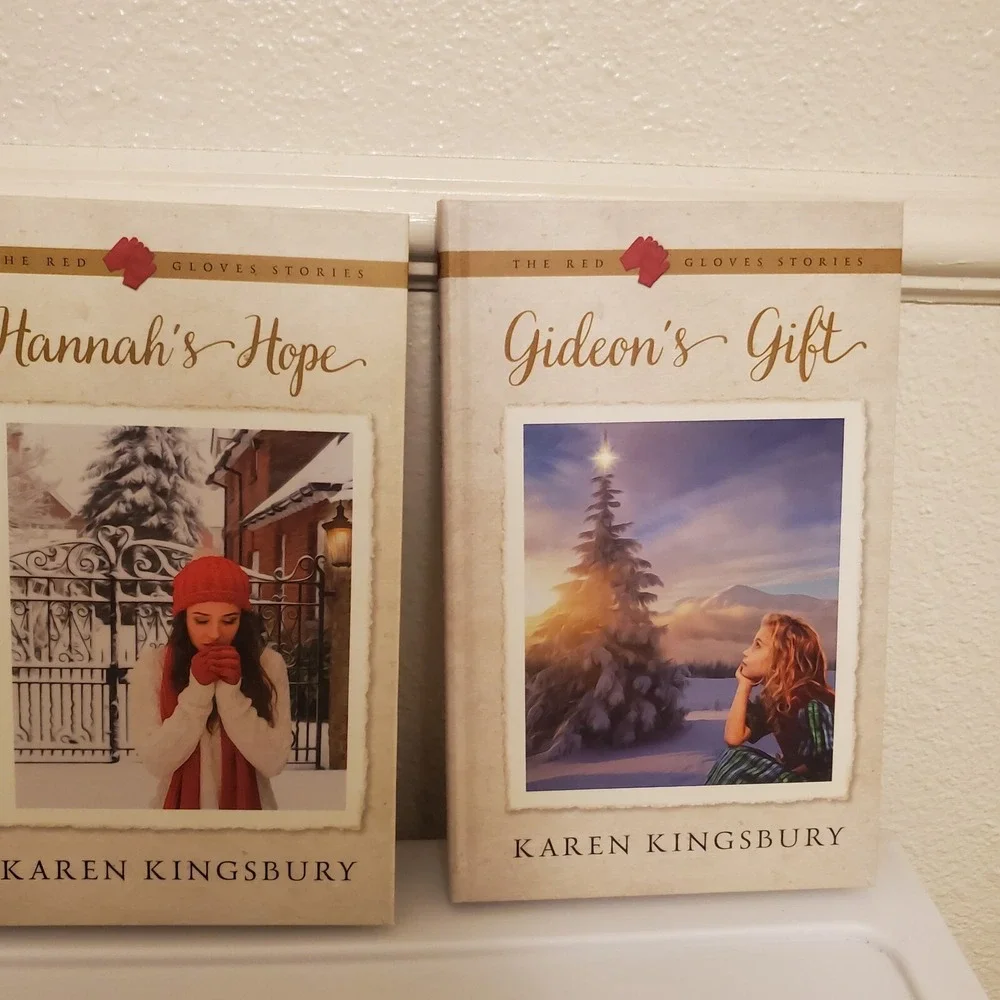 Karen Kingsbury Red Gloves Stories 3 Books Sarahs Song Hannahs Hope Gideons Gift